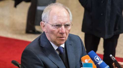 Συγκρατημένα μηνύματα προς την Αθήνα από τους υπουργούς