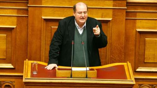 Ο Φίλης κατηγορεί τη ΝΔ ότι έπνιγε μετανάστες