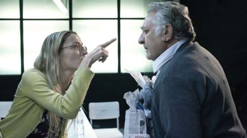 Το Μαυροπούλι, ένα σκληρό έργο για την κακοποίηση