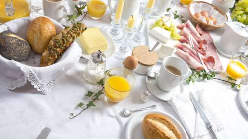 Τελικά το πρωινό είναι απαραίτητο ή να το παρακάμψω; Τι λένε οι ειδικοί