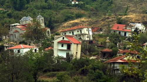 Ροπωτό Τρικάλων: Το χωριό-φάντασμα που κάνει το γύρο του κόσμου