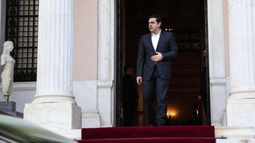 Γιατί «καιγόμαστε» αν δεν κλείσουν όλα μέσα στον Μάρτιο