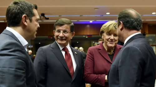 Στις Βρυξέλλες με παγίδες για προσφυγικό και αξιολόγηση