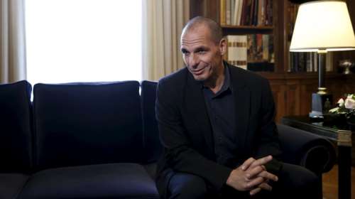 Γιάνης Bαρουφάκης: Εγώ και ο Μπέρνι Σάντερς έχουμε απίστευτες ομοιότητες