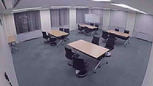 Δείτε τις καρέκλες γραφείου που «παρκάρουν» μόνες τους!