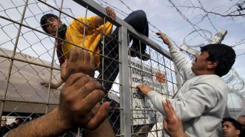 «Κόλαση» και επεισόδια από τους Αφγανούς στην Ειδομένη