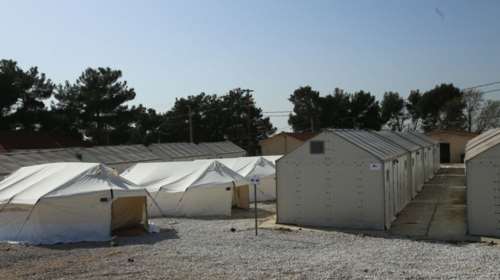 Σε Βόλο και &#39;Ηπειρο σχεδιάζονται δυο νέα  κέντρα προσφύγων