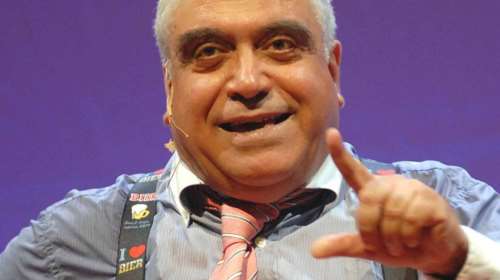 Δημήτρης Πιατάς: Αισθάνομαι αιχμάλωτος πολέμου που ψάχνει τα δικαιώματά