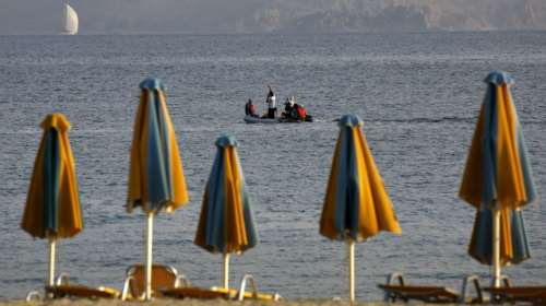 &quot;SOS&quot; για τον τουρισμό από τα νησιά έως τη Χαλκιδική