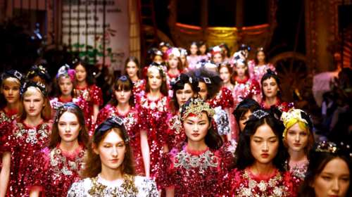 Εικόνες από τo εκπληκτικό σόου των Dolce &amp; Gabbana στο Μιλάνο