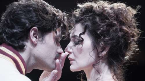 Η Μαρία Ναυπλιώτου μεταμορφώνεται σε Άννα Καρένινα