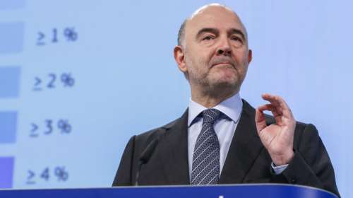 Μοσκοβισί: Η προσφυγική κρίση μπορεί να τονώσει την ευρωπαϊκή ανάπτυξη