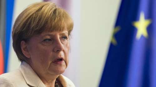 Μέρκελ: Η Γερμανία να αναλάβει πιο ενεργό ρόλο στις διεθνείς υποθέσεις