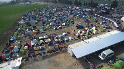 H κυβέρνηση «πρόσφυγας» στην Ευρώπη, η χώρα στο χάος