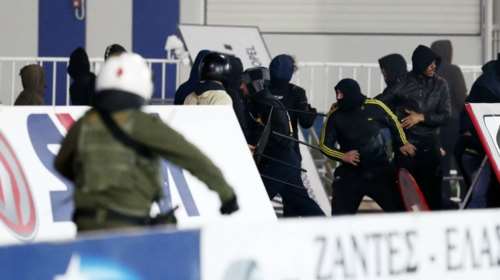 Αλβανός χούλιγκαν ο μαχαιροβγάλτης στο Ατρόμητος- ΑΕΚ