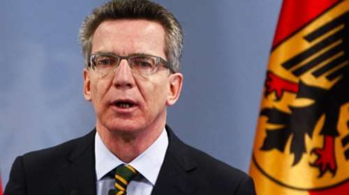 Γερμανός ΥΠΕΣ: Κρατήστε τους πρόσφυγες στην Ελλάδα