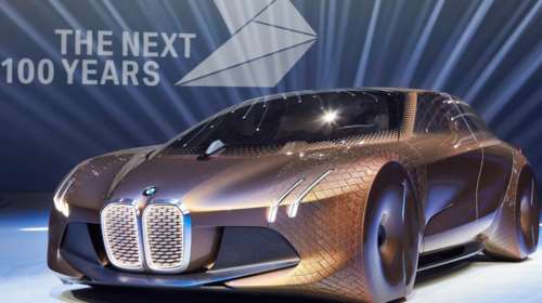 To όραμα της BMW για το μελλοντικό όχημα είναι εδώ και αρέσει στον Σταλόνε!