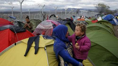 Το συγκλονιστικό οδοιπορικό της Bild στην Ειδομένη