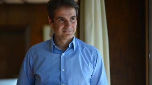 Τα κούλουμα του Κυριάκου στο πατρικό του στα Χανιά