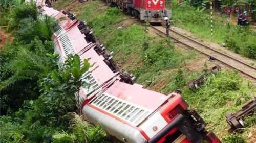 Καμερούν: Πάνω από 60 νεκροί από τον εκτροχιασμό τρένου