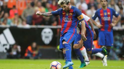 Οργισμένη αντίδραση Μέσι σε οπαδούς που πετούσαν μπουκάλια-βίντεο