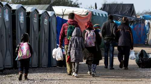 Οι ειδικές δυνάμεις διαλύουν τη «ζούγκλα» του Καλαί