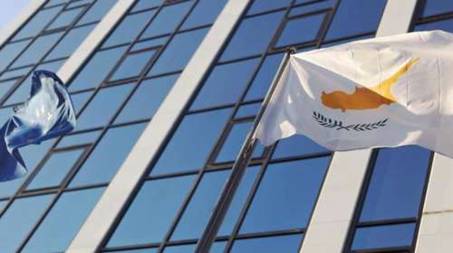 Αντιδρά η Κύπρος στις εξηγήσεις που ζητά η Κομισιόν