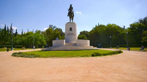 Πυροβόλησε σκυλάκι στο Πεδίον του Αρεως