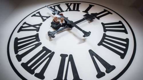 Οσα πρέπει να ξέρετε για την αλλαγή ώρας του Σαββάτου (τα καλά και τα κακά)