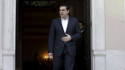 «Πόλεμος» μέσα, αδιέξοδα έξω και στο βάθος του δρόμου σενάρια εκλογών