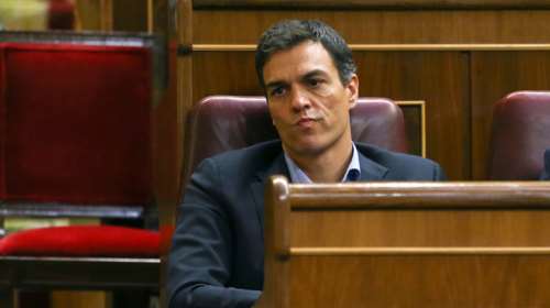 Ισπανία: Παραιτείται ο Πεδρο Σαντσεθ από βουλευτής των σοσιαλιστών