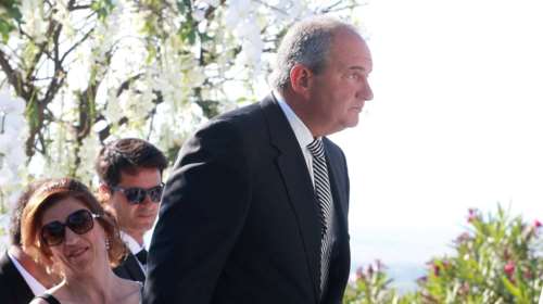 Πεζοπορία στην Κόνιτσα έκανε ο Κώστας Καραμανλής