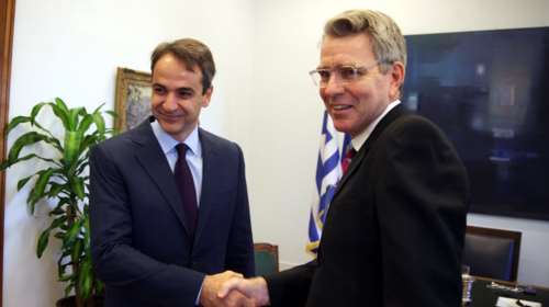 Συνάντηση Μητσοτάκη με τον νέο αμερικανό πρέσβη Τζέφρεϊ Πάιατ