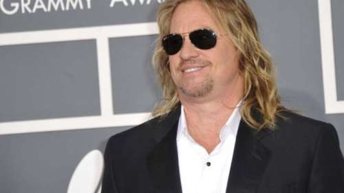 Διαψεύδει ο Βαλ Κίλμερ τον Μάικλ Ντάγκλας: «Δεν έχω καρκίνο»