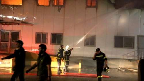 Μάχη με τις φλόγες σε κτίριο την Πέμπτη στα Άνω Πατήσια