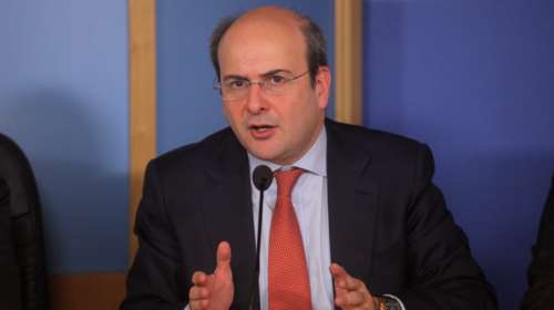 Χατζηδάκης: Αν βγούμε στις αγορές θα έχουμε επιτόκιο Πακιστάν