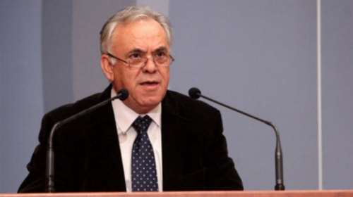 Δραγασάκης: Προτεραιότητα η ελάφρυνση του ελληνικού χρέους