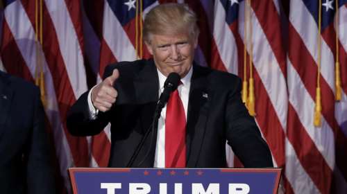 Πως ο "τυφώνας" σάρωσε Χίλαρυ, γκάλοπ και Δημοκρατικούς