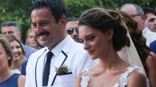 Η σπάνια εμφάνιση του Τόνι Σφήνου με την όμορφη σύζυγό του [Εικόνα]