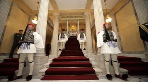 Το δείπνο στο Προεδρικό - οι 130 συνδαιτυμόνες του Ομπάμα