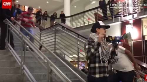 Οπαδός του Τραμπ χτύπησε διαδηλωτή στο Οχάιο (Βίντεο)