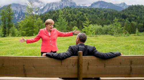 O Ομπάμα μπροστά στο «τείχος του Βερολίνου»  για το χρέος