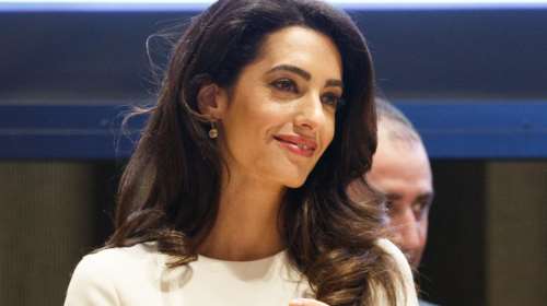 Η ομιλία της Κλούνεϊ για τις γυναίκες, τη θηλυκότητα και το πρότυπό της