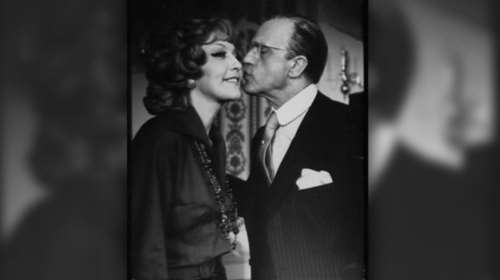 Το καμαρίνι Ζουμπουλάκη-Μυράτ ξαναζεί:Μακέτες, πίνακες κι υπέροχα κοστούμια