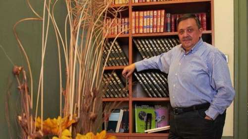 Δ. Μουσμούτης : Από τον Οδυσσέα Ελύτη στον Μάνο Ελευθερίου