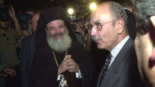 Το ηχηρό «όχι» Στεφανόπουλου στο αίτημα Χριστόδουλου για δημοψήφισμα