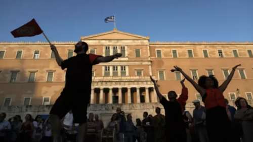 FT: Αντίστροφη μέτρηση για τη συμμετοχή του ΔΝΤ στην Ελλάδα