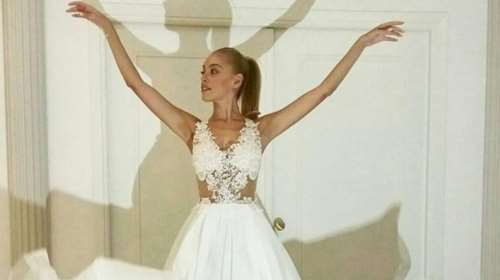 Κλέλια Μενελάου: Η μπαλαρίνα του Μπουγιούρη χορεύει με πουέντ [Βίντεο]