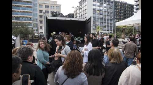 Ένα κοντέινερ για τον πολιτισμό στις γειτονιές της Αθήνας