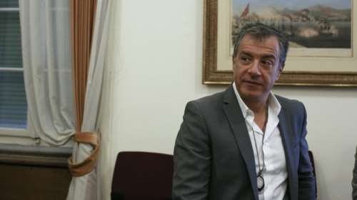 Ο Τσίπρας άφησε την διαπραγμάτευση για το παιδικό του όνειρο